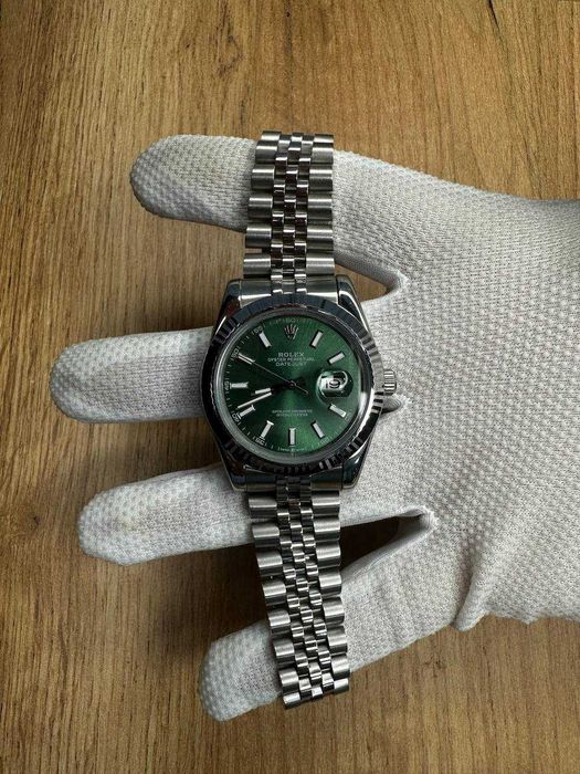 Rolex Oyster Perpetual Datejust (Green Dial, Jubilee)