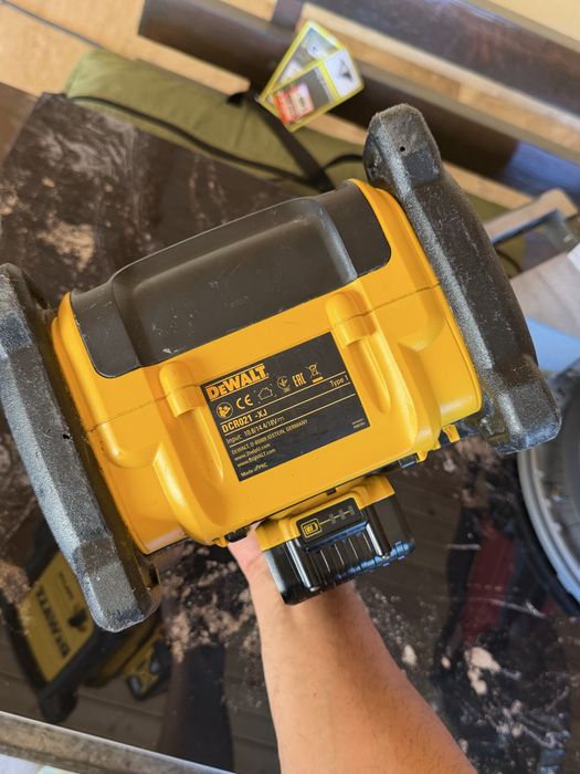 Radio de santier Dewalt in stare foarte buna