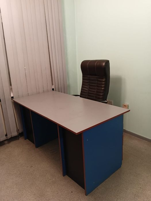 Продам мебель для офиса