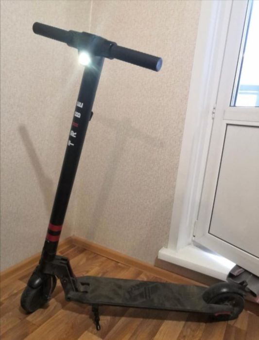 Срочно Элкетросамокат Tribe Zulu