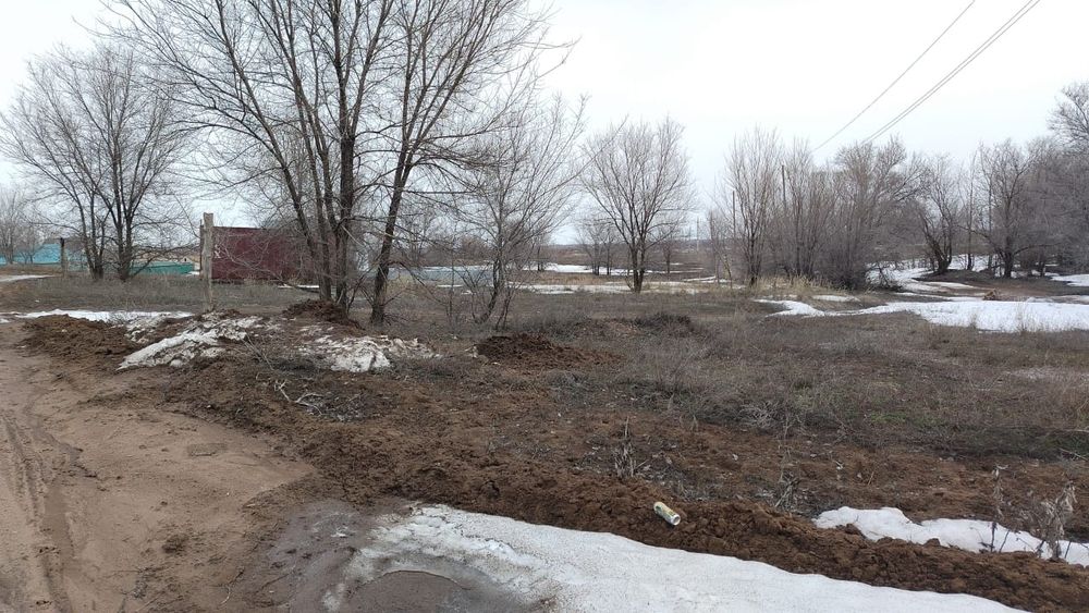 Продам участок в пригороде село  Дарьинское