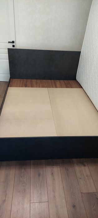 Кровать 2-ух спальная.