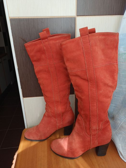 Vand cizme dama piele naturala intoarsa culoare somon