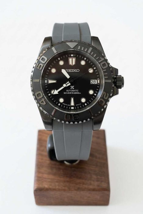 Нови часовници Seiko custom mod