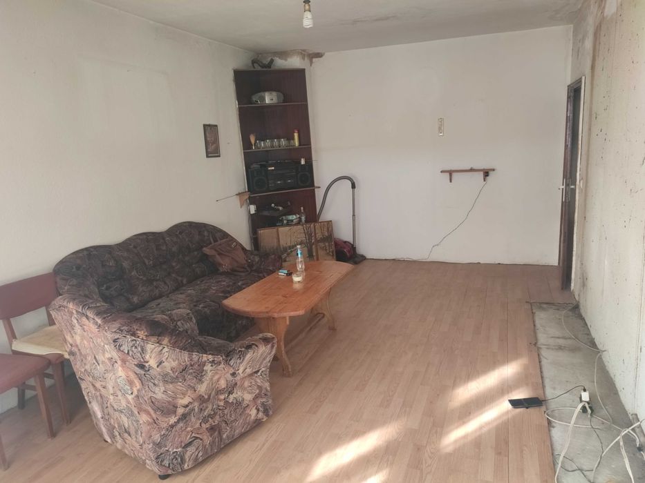 Продава се Двустаен апартамент в Търговище, Боровец - 60 кв.м за 850 €/кв.м - Снимка #2