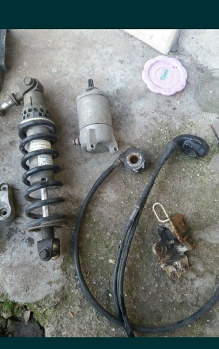 Yamaha Fzr 400 на части