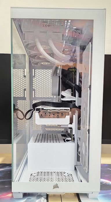 PC Gaming Corsair White | 7900x | 32GB DDR5 | RX 9070XT | 1TB nvme