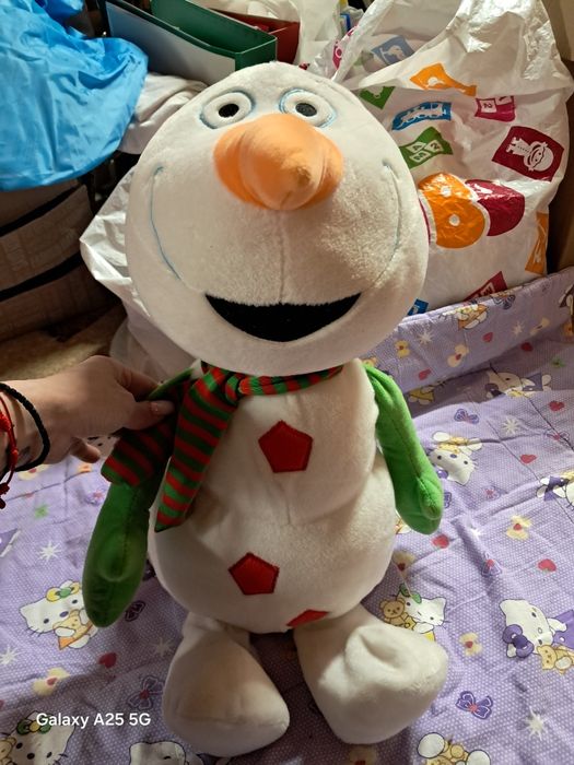 Vând plușuri mari stare perfectă