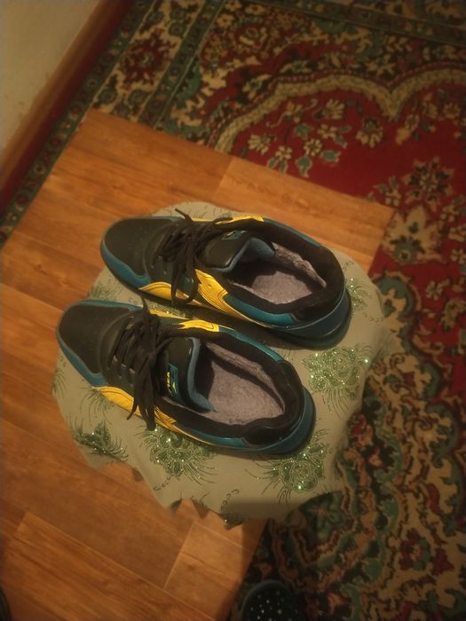 Туфли,красовки,сапожки.