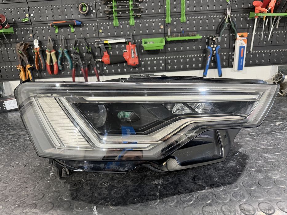 Vand set faruri Audi A6 C8 Matrix led europa impecabile