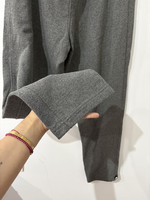 Pantaloni trening The North Face gri L - stare foarte buna
