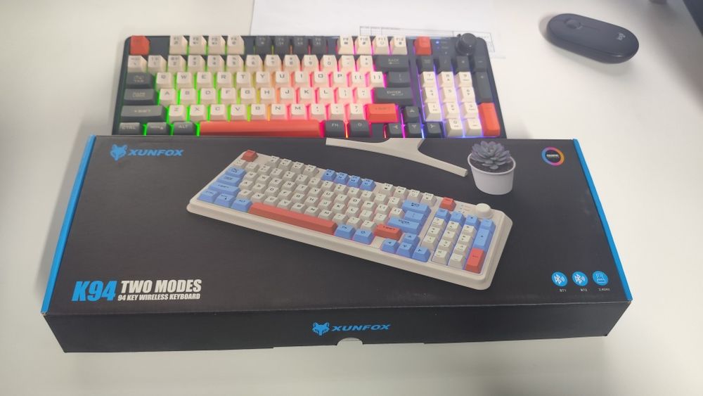 Tastatura mecanica wireless