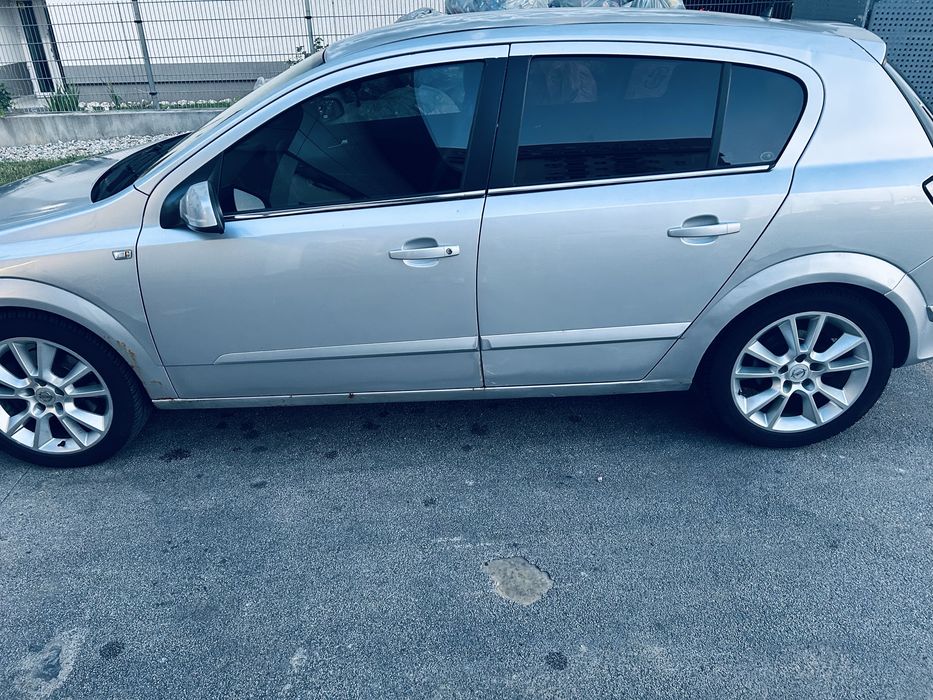 OPEL Astra 2006