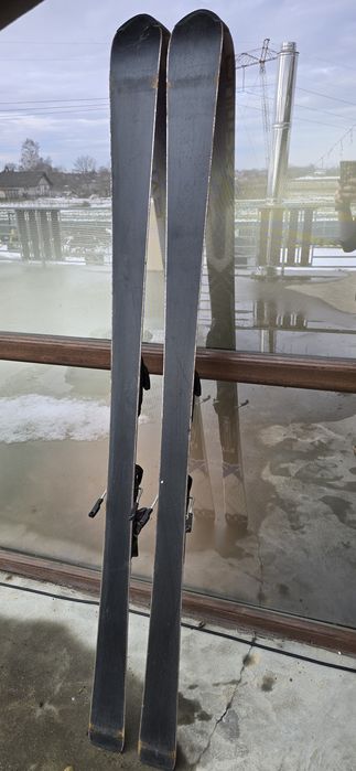 Skiuri Volki si Rossignol cu 1,7 m