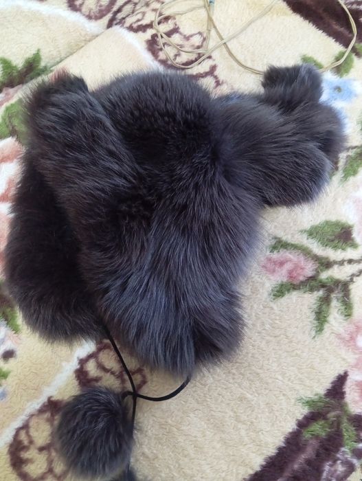 Продам зимние шапки