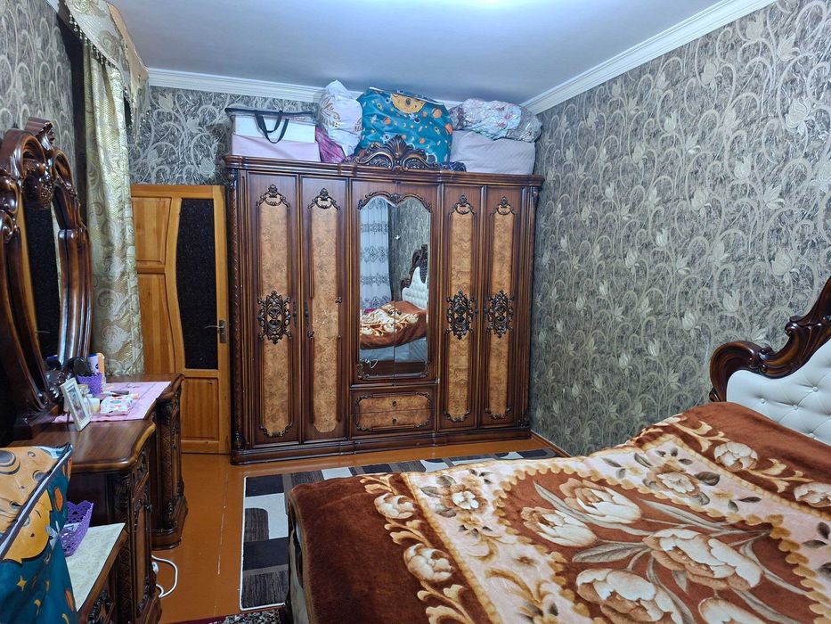Срочно продаётся своя Квартира 3/4/4 Ттз1