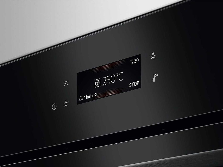 Nou Cuptor Electric AEG BSK782280B 70l Import Germania Garantie AEG214