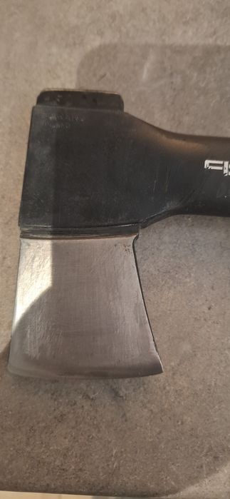 topor fiskars x7- xs