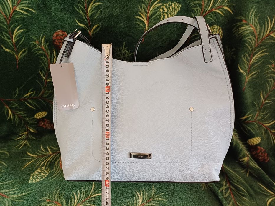 Комплект НОВИ - чанта, шапка,шал и ръкавици