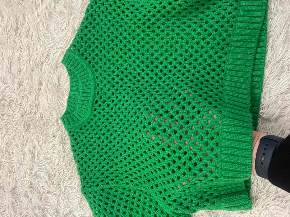 Продавам 2 зелени блузи