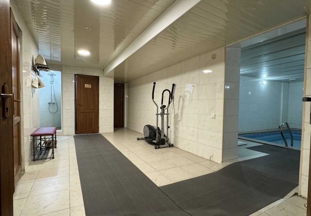 Бассейн/Баня/Бильярд/Монша/Сауна