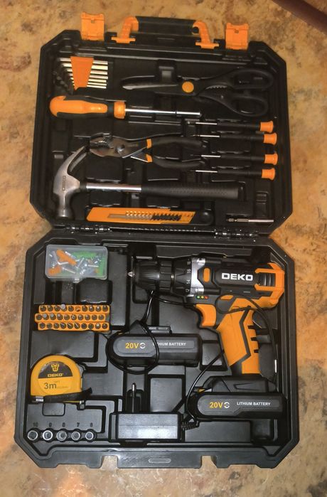 Дрель- шуруповёрт