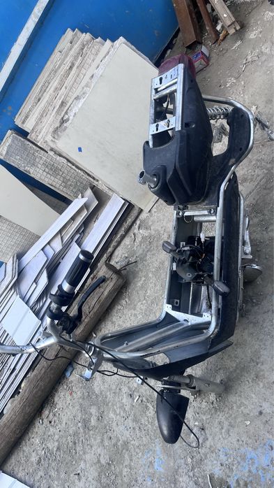 Электроскутер. сатылады