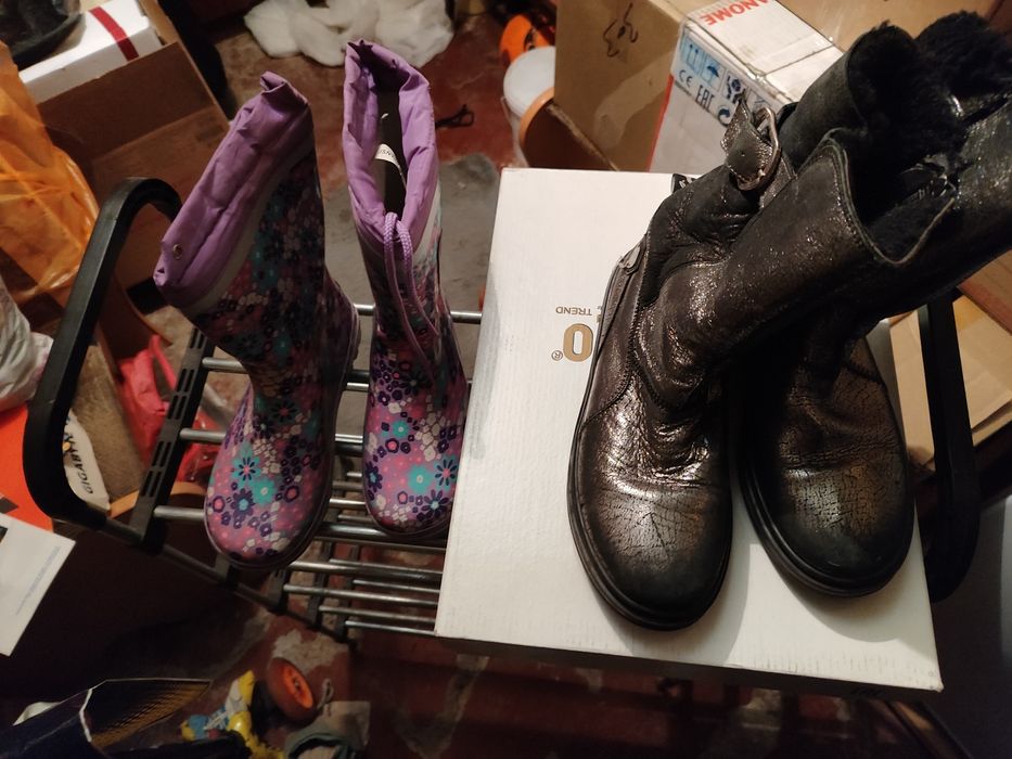 Продаю платье, юбки штаны на девочку 9 лет