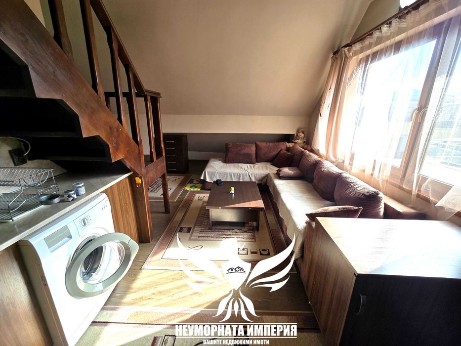 Под наем двустаен апартамент - двуетажен с площ от 63кв.м. на 4 етаж в гр.Асеновград кв.Стадиона