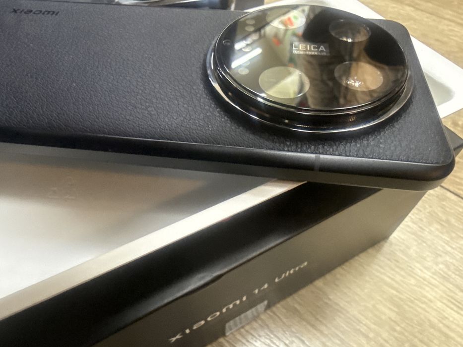 Xiaomi 14 ultra black 16/512gb Перфектен!