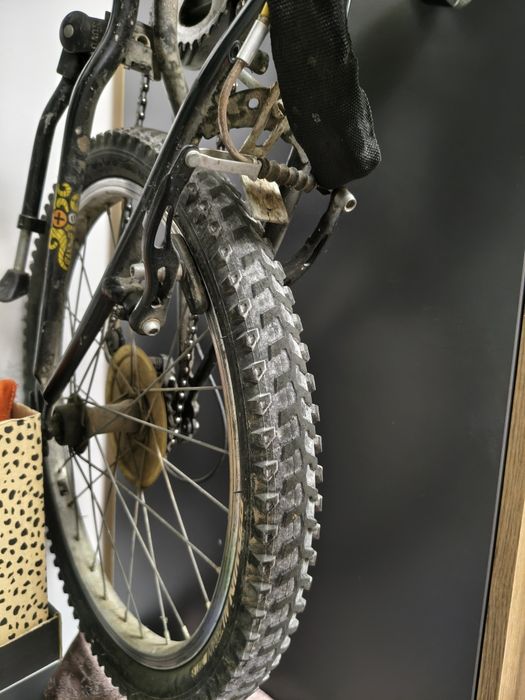 Bicicleta copii 6-9 ani