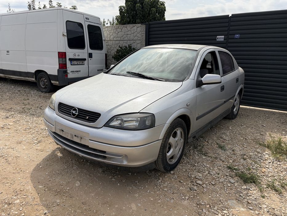 Dezmembrez opel astra g 1.4 / 1.6 /1.8 benzina /1.7 / 2.0 motorina