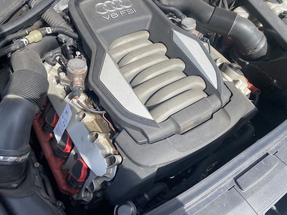 Колектор за Audi A8 d4 4.2FSI, Ауди