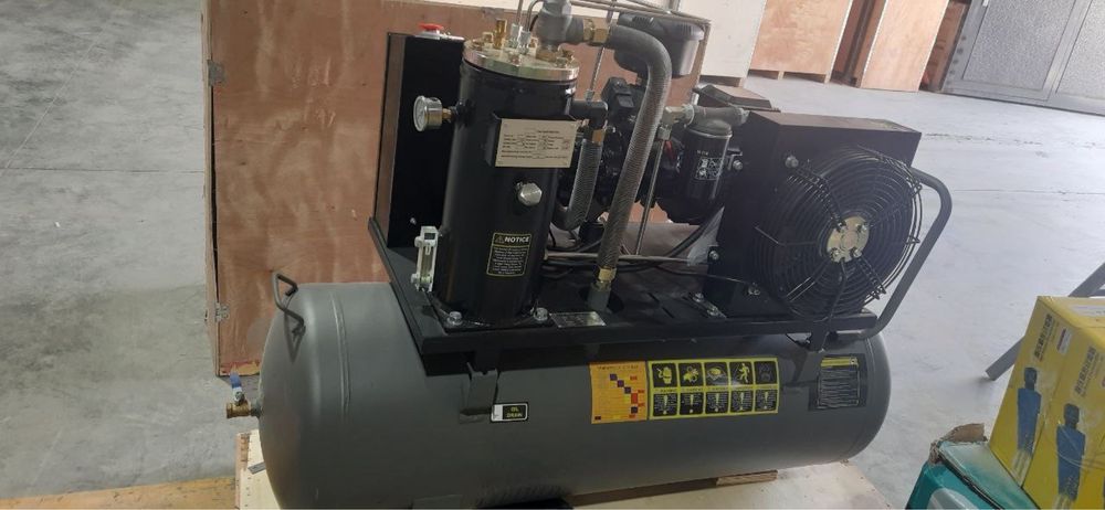 Винтовой компрессор SAAB DLG серия инверторли 7,5 кВт оригинал Кафолат