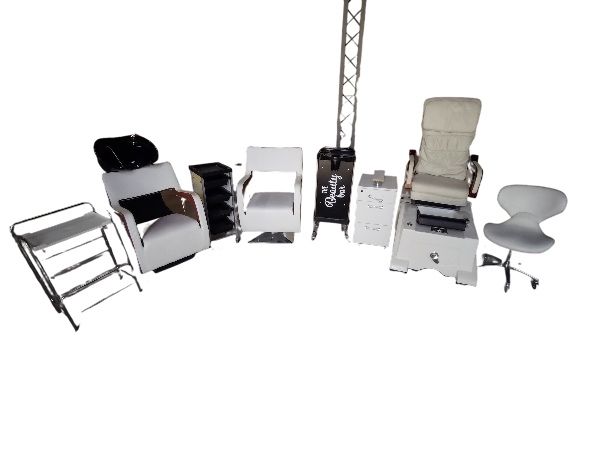 Продаю кресла для салона красоты