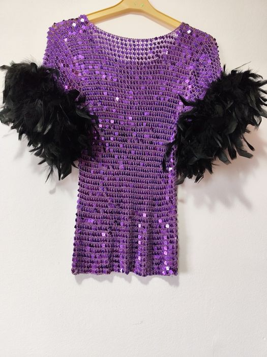 Bluza cu paiete și pene S