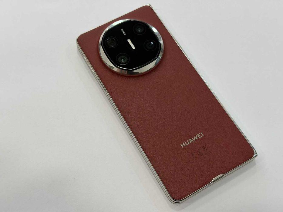 Huawei Mate X6 12GB RAM / 512GB