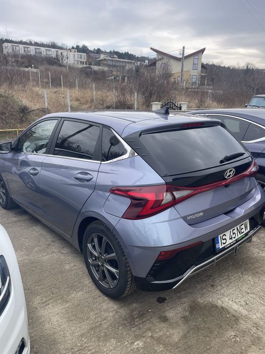 Inchirieri auto Uz personal Hyundai I20