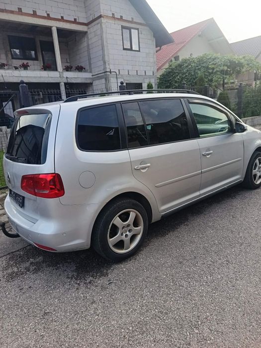 Vand vw touran 2012
