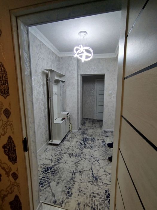 Чилонзор 12 2/5/9 сотилади