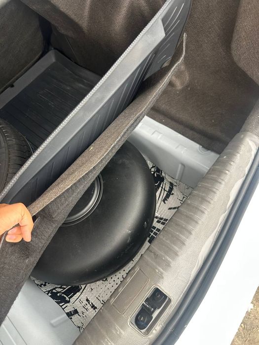 Кобальт машинаси  срочна сотилади