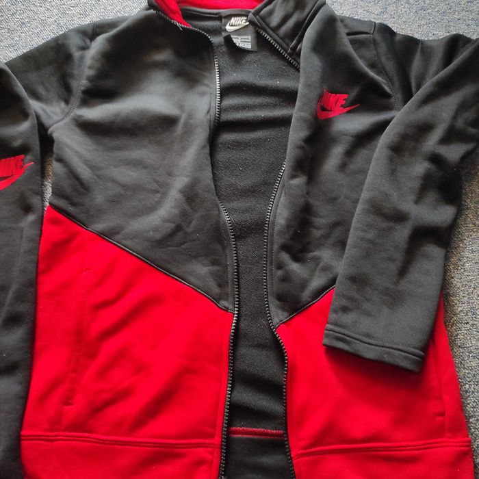 Оригинален Найк спортен екип 148-158