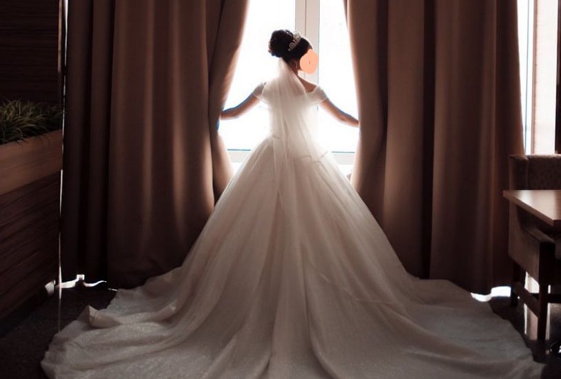 Продам свадебное платье