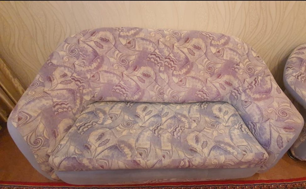 Продам диван и 2 кресла
