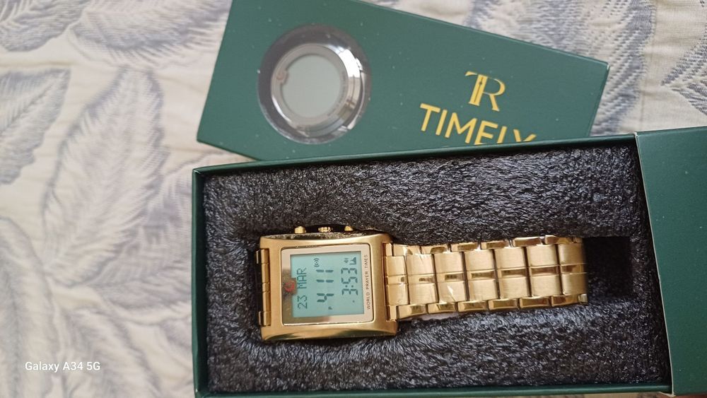 Soat al haramen yangi