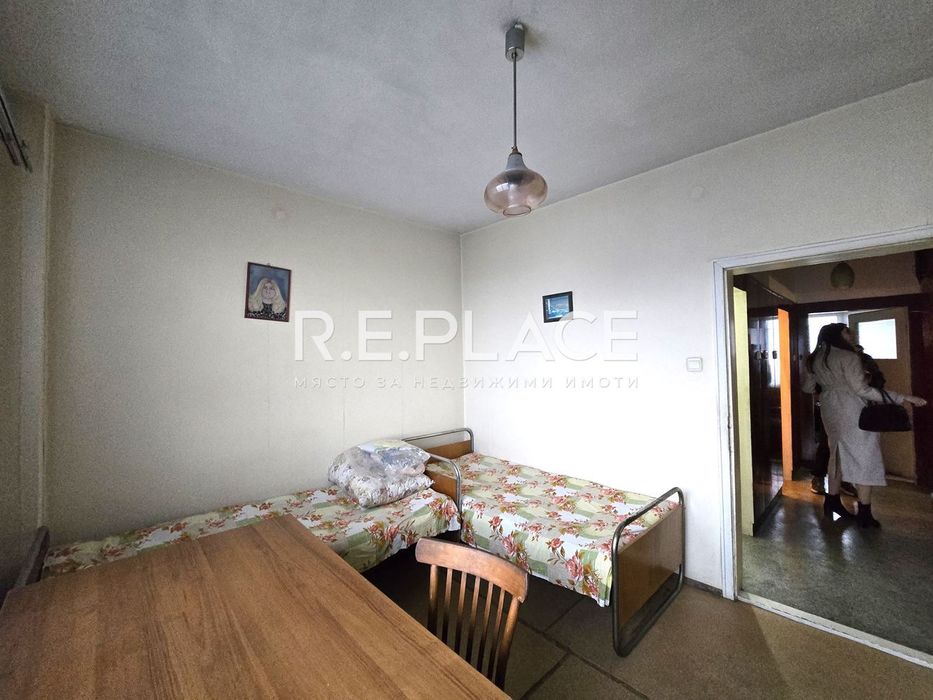 Продава се Четиристаен апартамент в Варна, Чайка - 89 кв.м за 1232 €/кв.м - Снимка #2