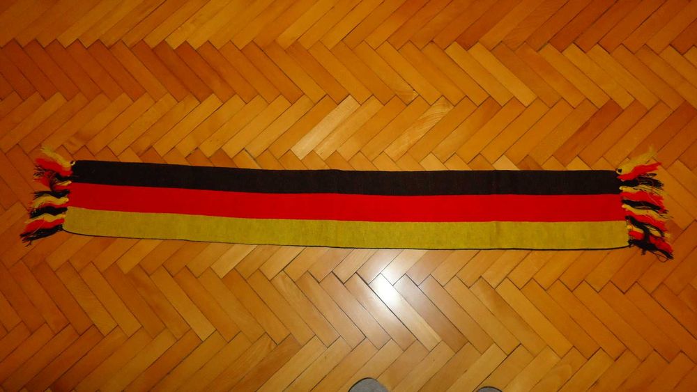 Оригинални фенски артикули