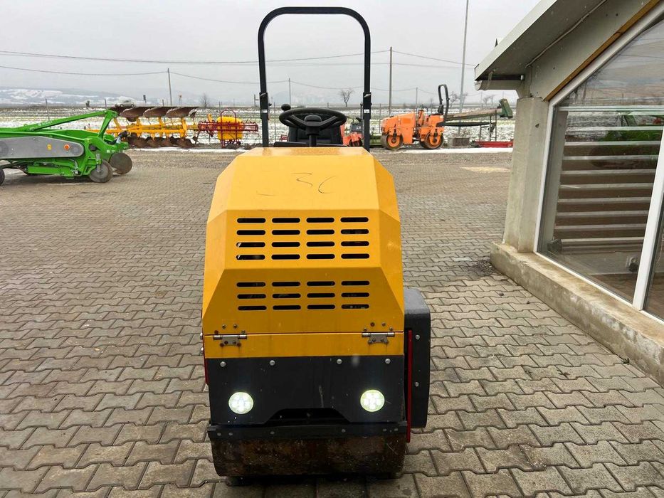 Валяк Road Roller – бензинов, 13.5 к.с., 1 т (Нов) + Видео