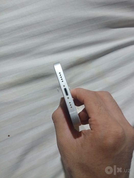 Iphone 13 sotiladi