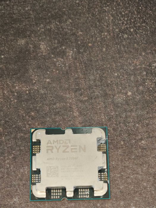 Ryzen 5 7500f Почти не исползван!
